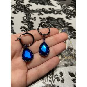 Melania Clara blue stone crystal earrings